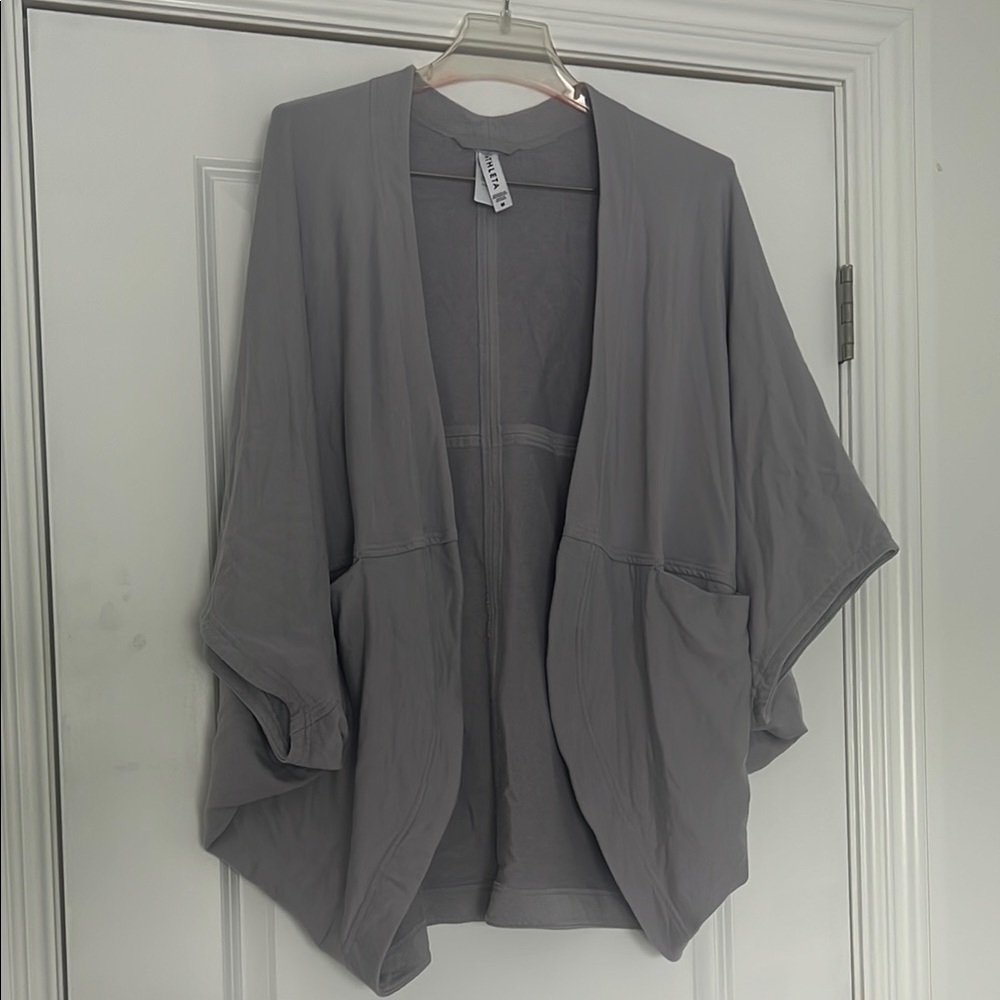 Athleta Gray Poncho with Flowing Sleeves